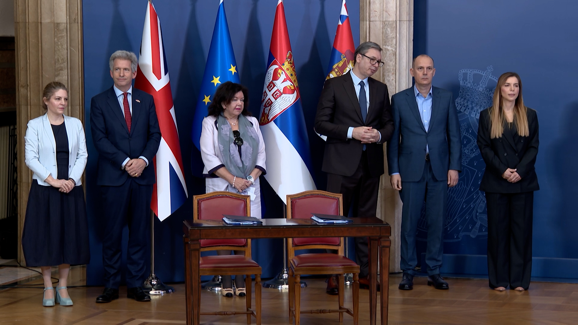 Beograd, predsednik Srbije Aleksandar Vucic prisustvuje svecanoj ceremoniji potpisivanja ugovora izmedju Ministarstva zdravlja Republike Srbije i kompanije Astra zeneka u vezi sa inovativnim terapijama, pokrivanje